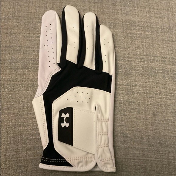 Under Armour Black and White ISO-Chill Golf Glove Right Hand Men’s MED/Large NEW - Picture 5 of 5